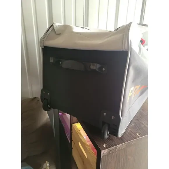 Shuttle 180 Efekt Roller Gear Bag - Picture 6 of 9